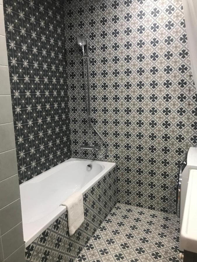 Attic Apartment On Waterfront / View / Netflix Praga Zewnętrze zdjęcie