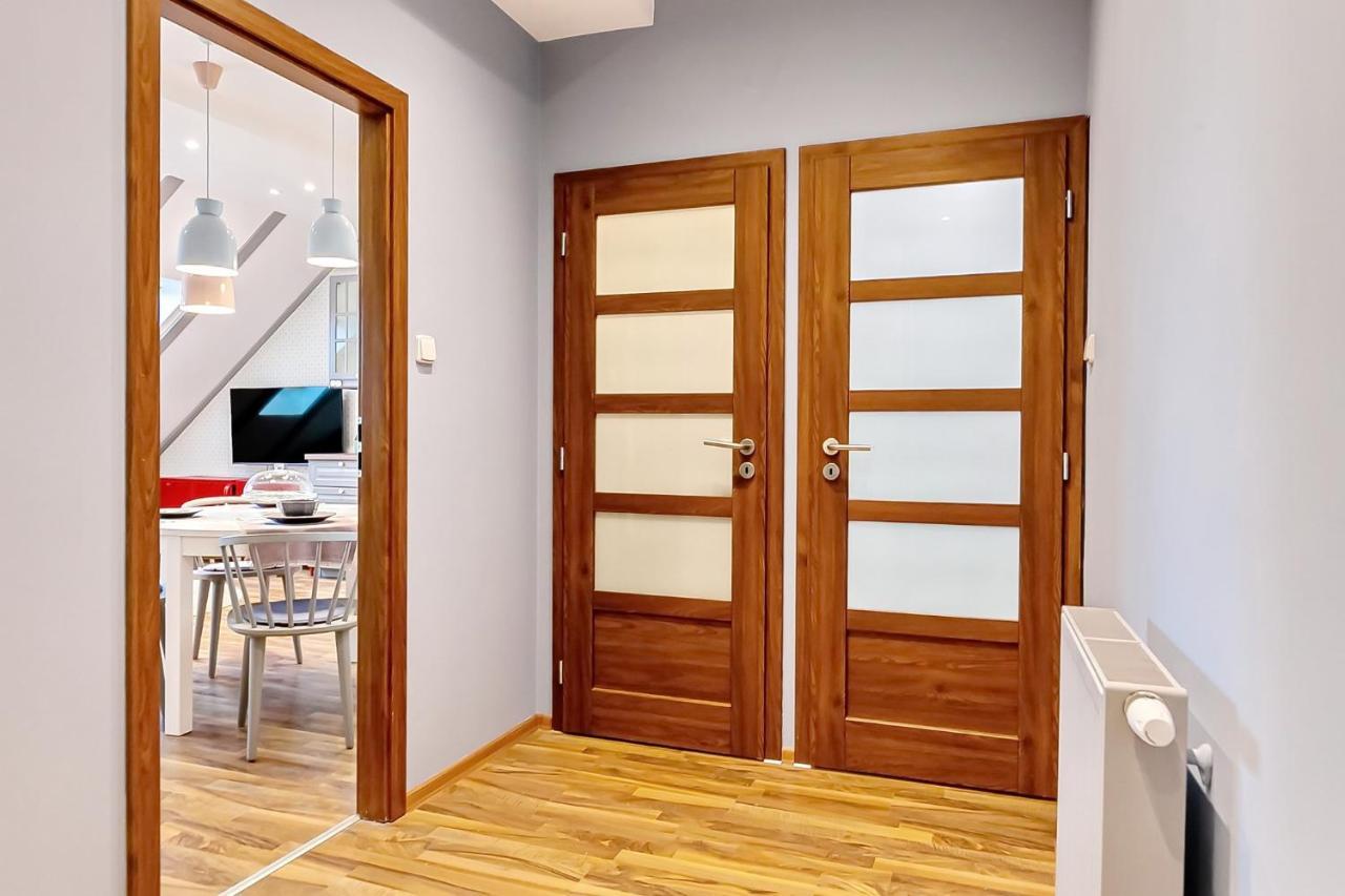 Attic Apartment On Waterfront / View / Netflix Praga Zewnętrze zdjęcie