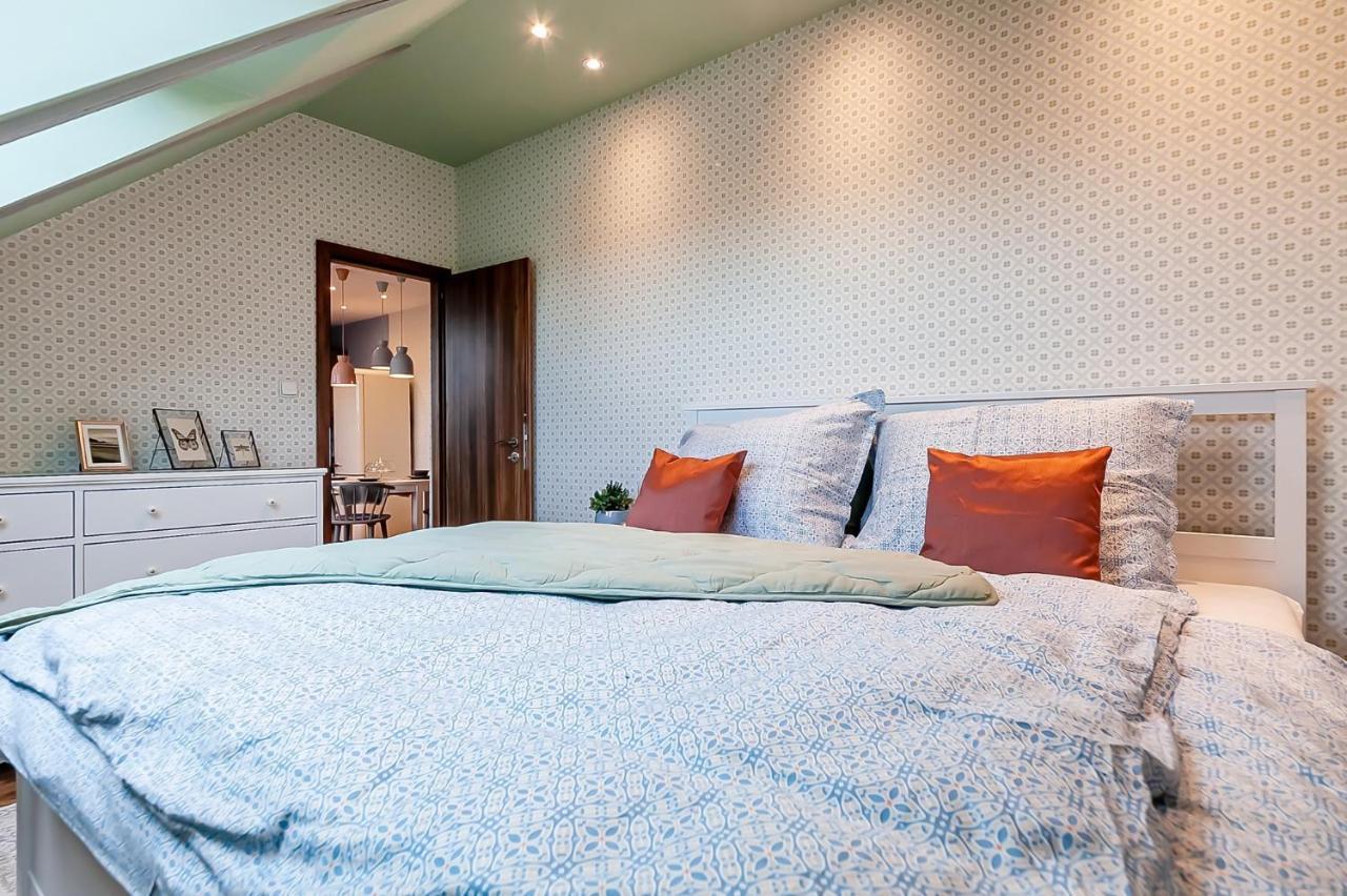 Attic Apartment On Waterfront / View / Netflix Praga Zewnętrze zdjęcie