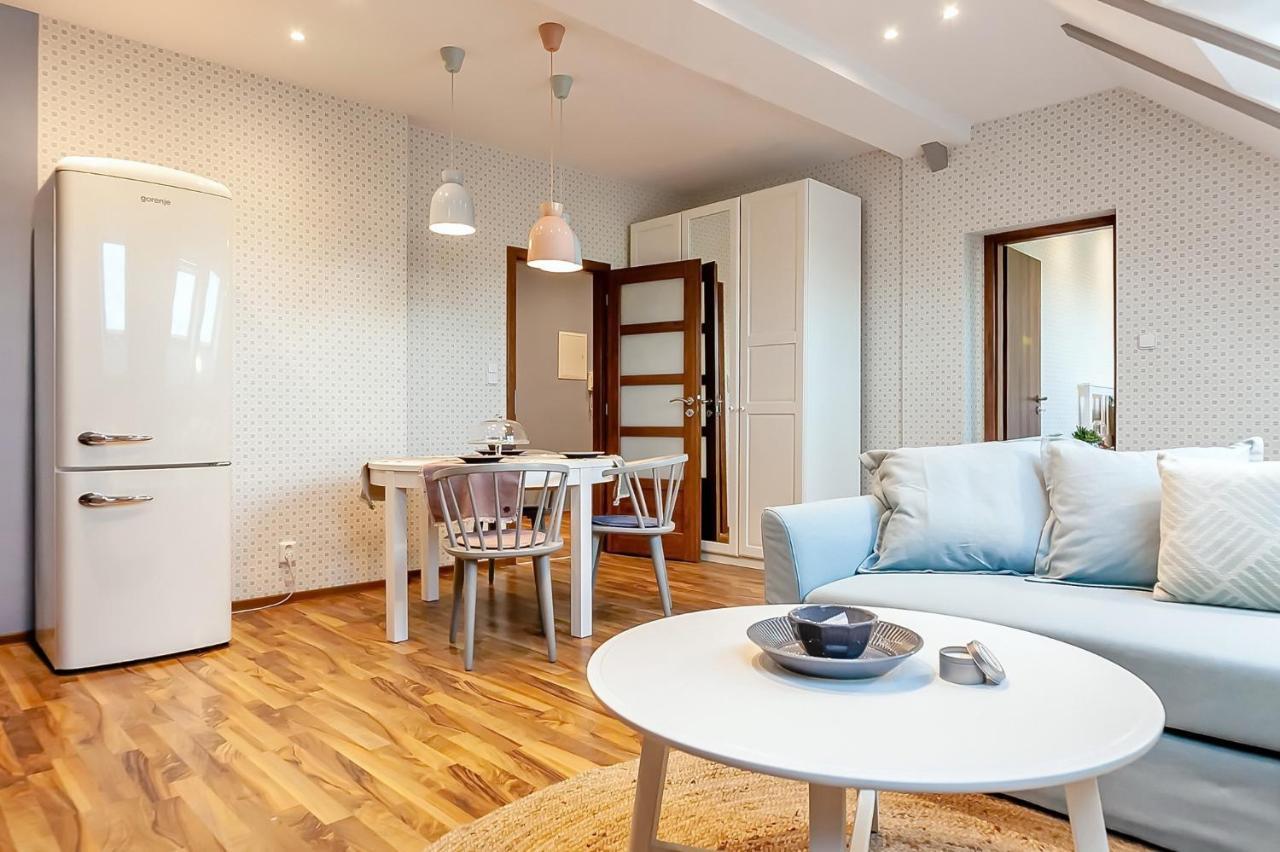 Attic Apartment On Waterfront / View / Netflix Praga Zewnętrze zdjęcie