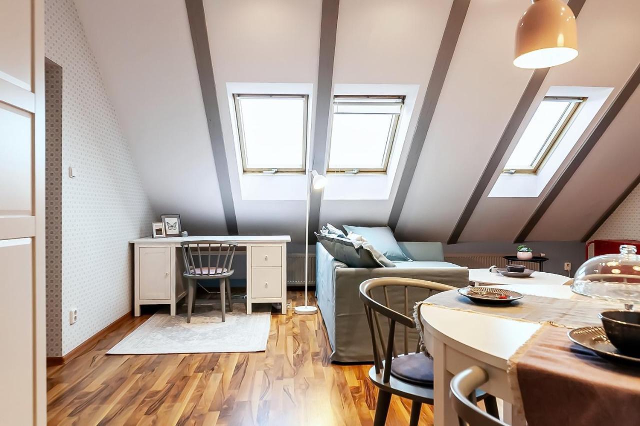 Attic Apartment On Waterfront / View / Netflix Praga Zewnętrze zdjęcie