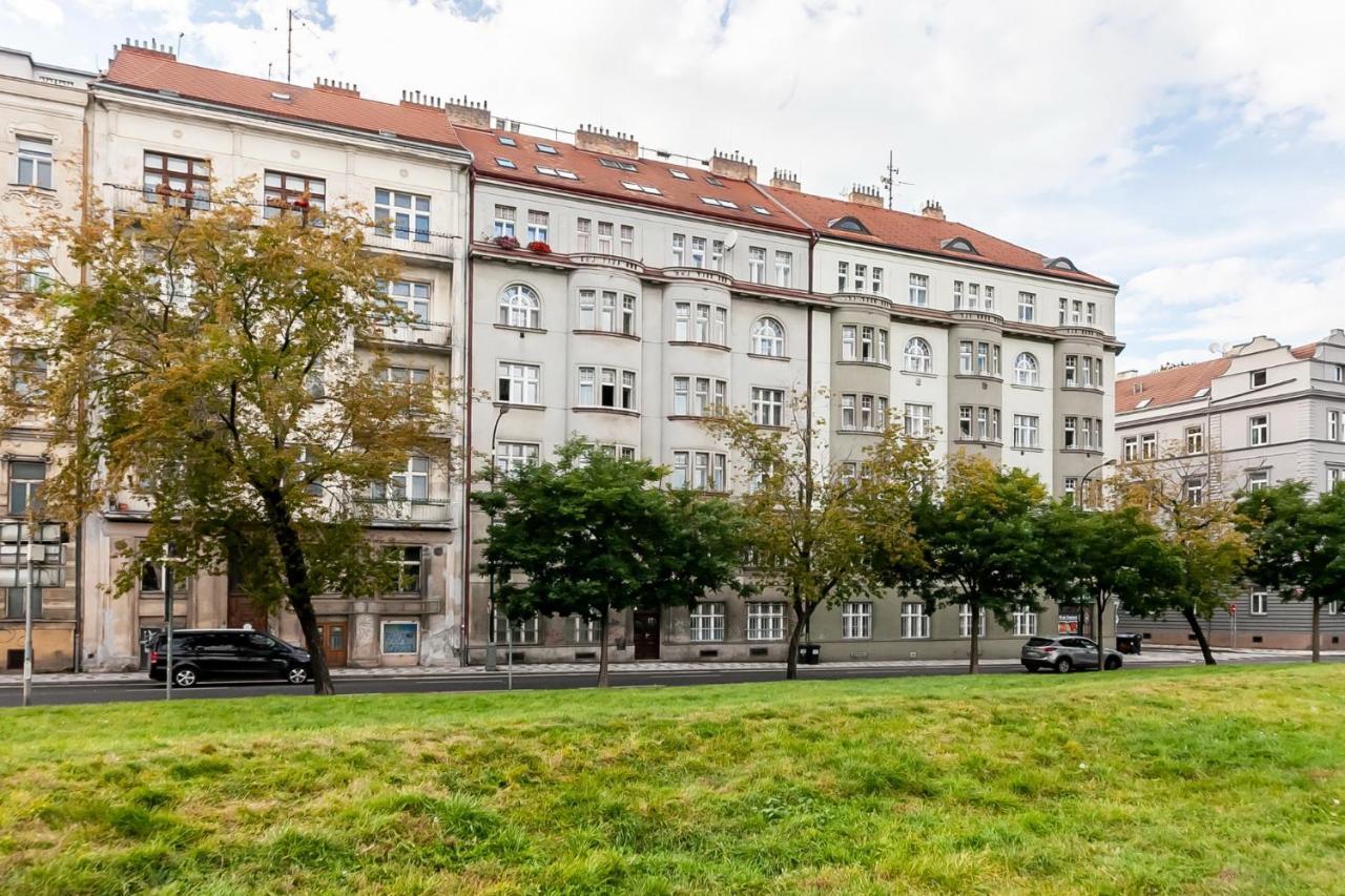 Attic Apartment On Waterfront / View / Netflix Praga Zewnętrze zdjęcie