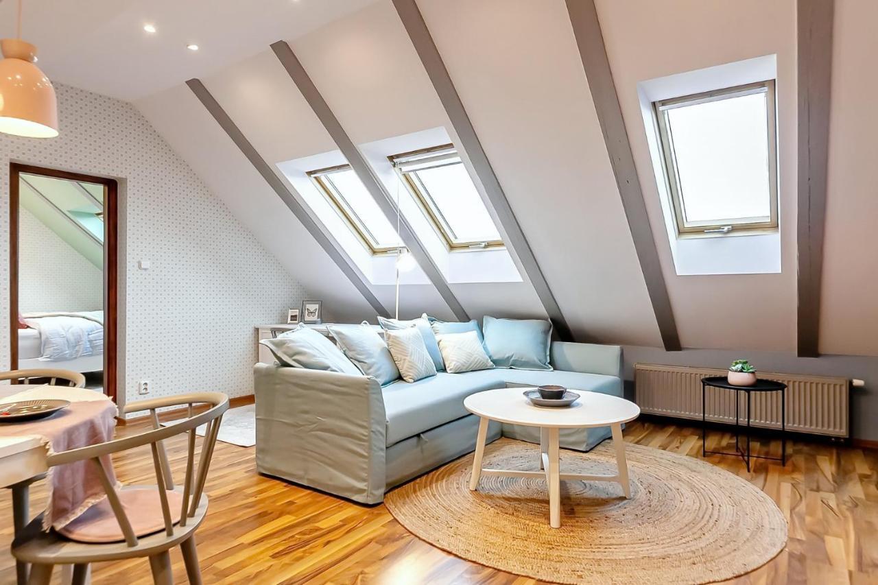 Attic Apartment On Waterfront / View / Netflix Praga Zewnętrze zdjęcie